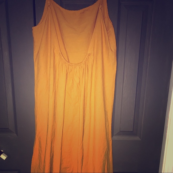 Urban Outfitters Mustard Maxi - Picture 1 of 4